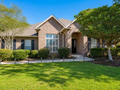 446 Mango Ln