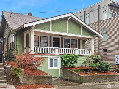 811 NE 66th Street