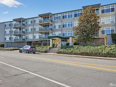 222 Laurel St APT 109