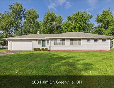 108 Palm Dr