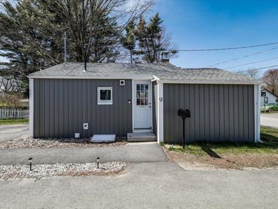 9 Hillcrest Avenue