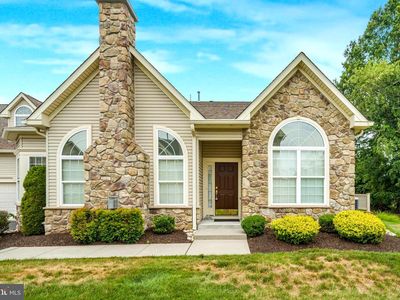 282 Willow Dr