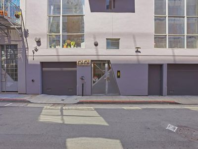 55 Norfolk St APT 202