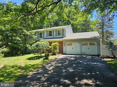 Property at 1229 Woodbrook Ln, Warminster, PA
