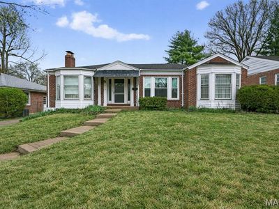 8125 Halifax Dr