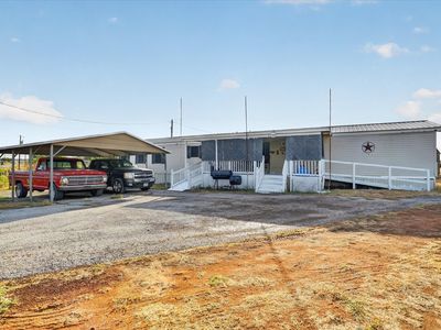 Property at 5703 N Sunchase Dr, Granbury, TX