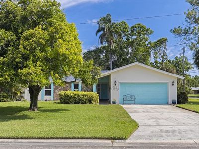 201 58th Ave S