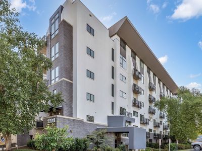 1101 18th Ave S APT 610