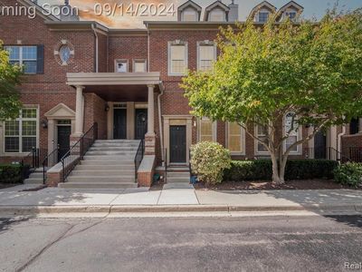 Property at 29265 Glen Oaks Blvd E #1, Farmington Hills, MI