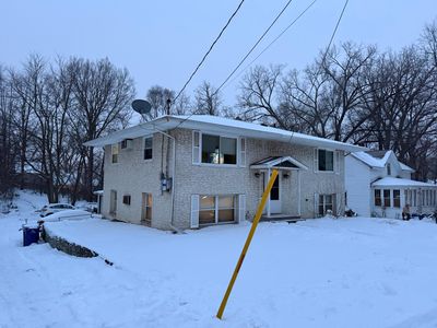 380 Larpenteur Ave E