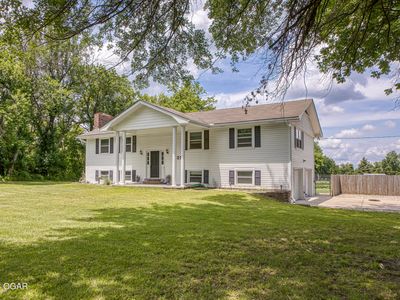 1201 W Fountain Rd