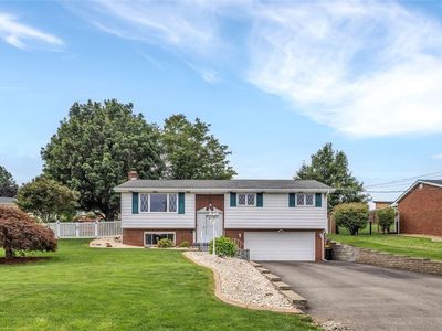1259 W Fir Dr