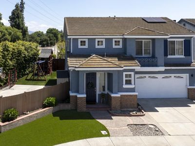 2202 Estee Ct