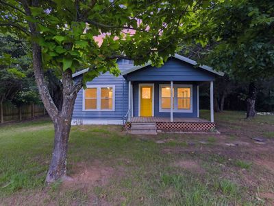 1821 N State Highway 19