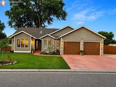 840 Ridgewood Ct