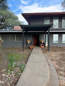 100 Evans St
