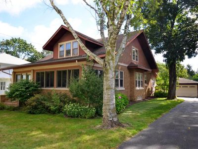 143 North Franklin STREET