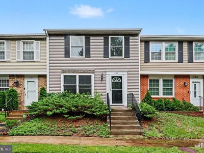 8309 Pondside Ter