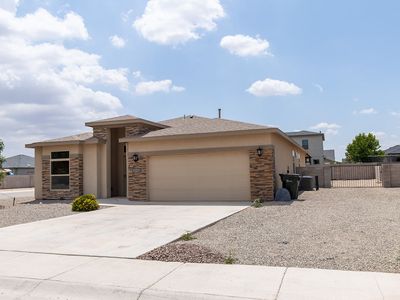 3721 Saguaro Dr