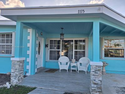 1115 Lake Geneva Dr