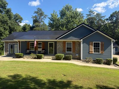285 Evergreen Dr