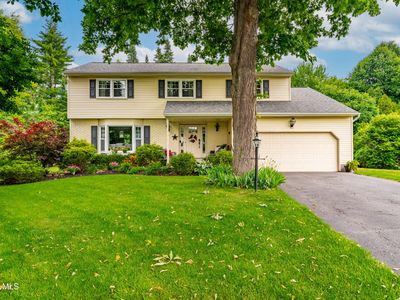 33 Sheffield Drive