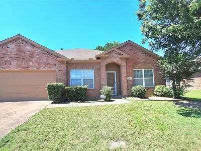 953 Hannah Way