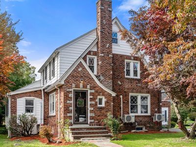 30 Saint James Rd