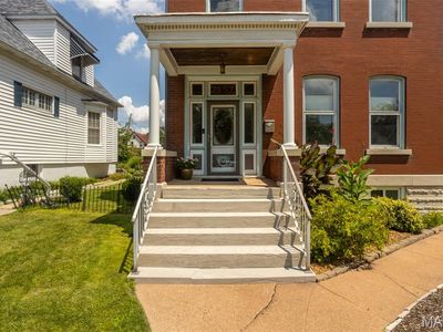 7457 Elm Ave