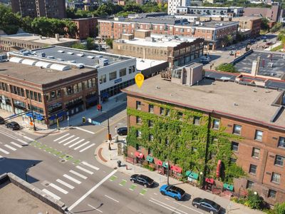 1204 Harmon Pl #4