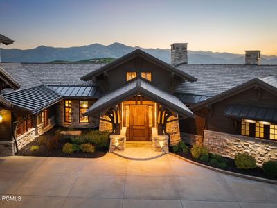 2680 E Shadow Ridge Cir
