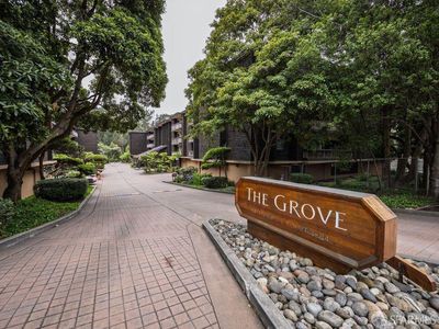 2790 19th Ave Unit 12