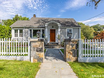 70 North Taylor Avenue