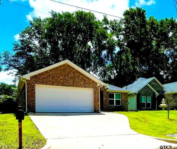 641 Hays Ave