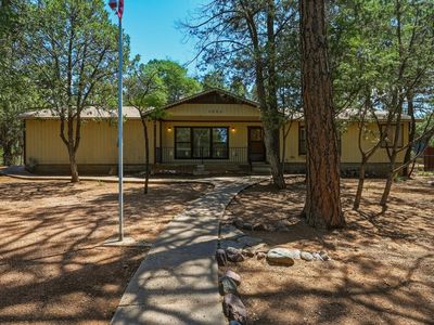 1209 N Gila Dr