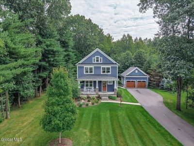 10 Emerald Terrace