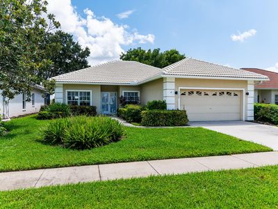 7120 Falcons Glen Blvd