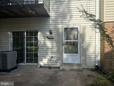 6354 Fenestra Ct