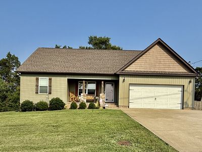 122 Blue Grass Dr