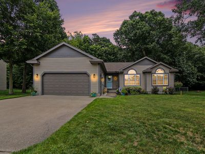 3672 Whispering Woods Dr