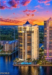 2797 1st St APT 2002