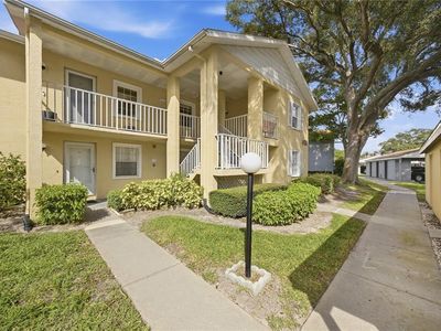 1408 MILLSTREAM LANE #206