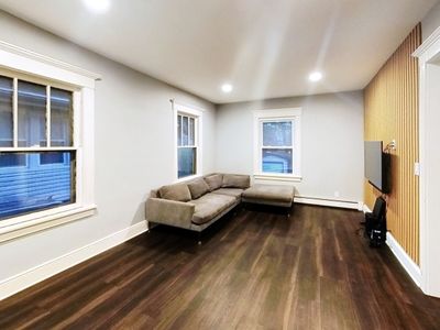 132 Linwood Ave