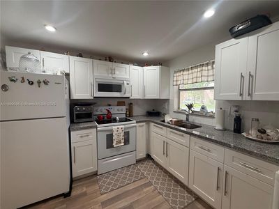 9581 Sunrise Lakes Blvd APT 101