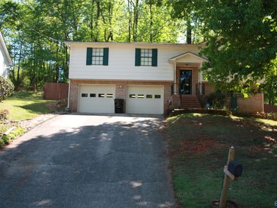 1711 Tudor Dr