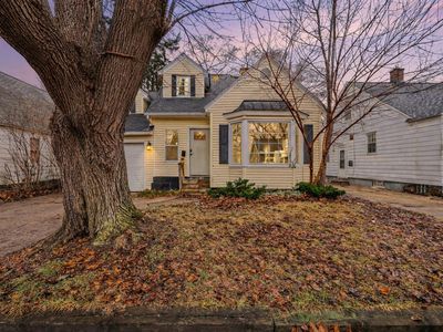 1945 Galewood Ave SW