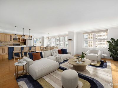 251 E 32nd St #12-F