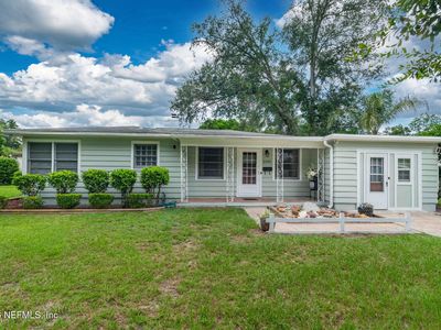 2352 WOODRIDGE Road