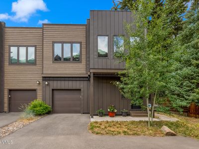 851 Main St Unit 2