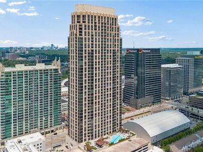 270 17th St NW Unit 601
